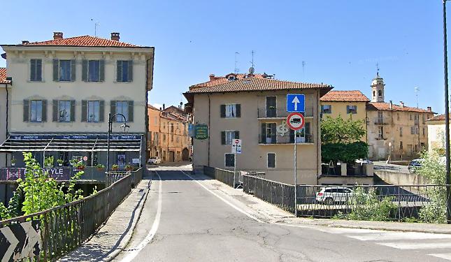 &laquo;Bisogna consolidare un lato del ponte&raquo;: chiuso per un giorno