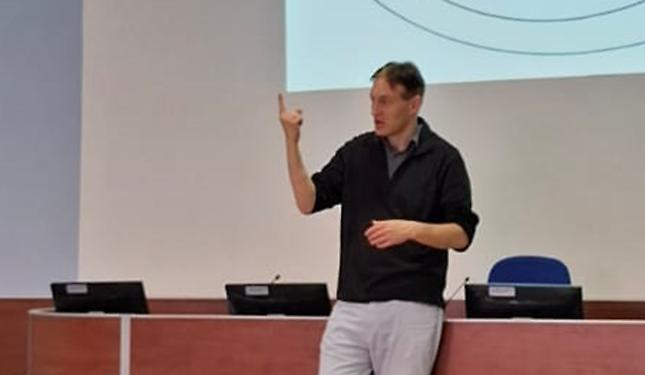 Torna da Londra il prof. Wolff per parlare agli studenti del &ldquo;Cigna-Baruffi-Garelli&rdquo;