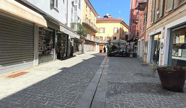 Si cerca di aiutare i negozi: corsi di formazione per commercianti e "fidelity card"