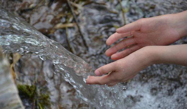 Senza acqua non c&rsquo;&egrave; uguaglianza: una risorsa da difendere, anche in Piemonte