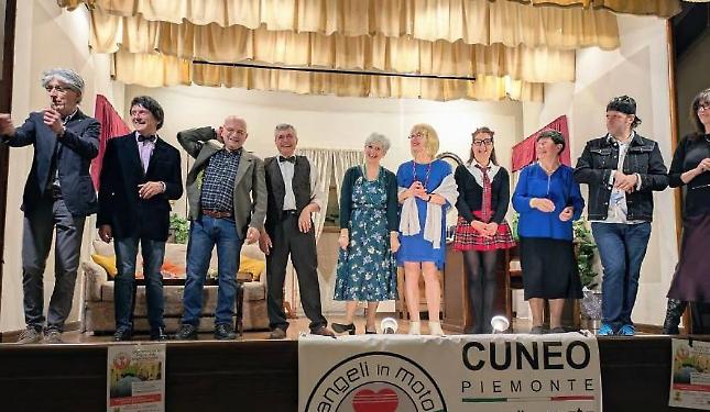 Settima replica per il nuovo titolo degli "Amici del teatro" di Beinette: risate assicurate