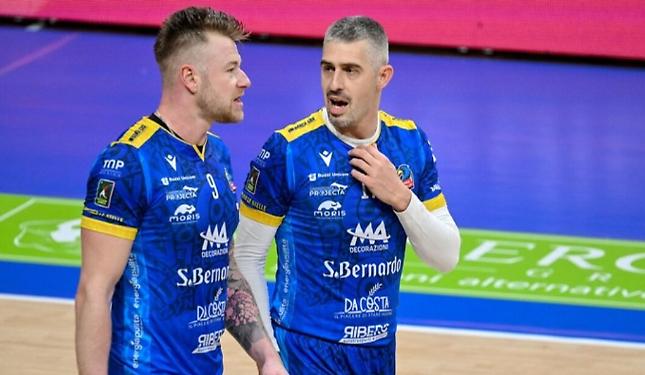 Lo "Zar" Ivan Zaytsev e Michele Baranowicz a Mondov&igrave;, per il Torneo della Ceramica