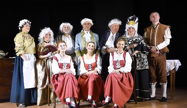 Tra tradizione popolare e grande letteratura: il viaggio teatrale dei Commedianti Niellesi