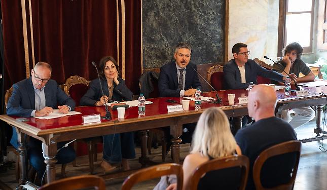 Sei giorni, centinaia di eventi: se la citt&agrave; diventa un palcoscenico totale