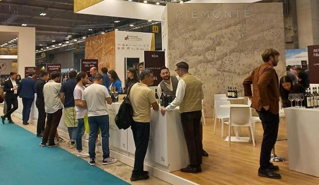 Vinitaly 2026, il Piemonte gioca la carta delle eccellenze: vino, turismo e grandi eventi sotto lo stesso tetto