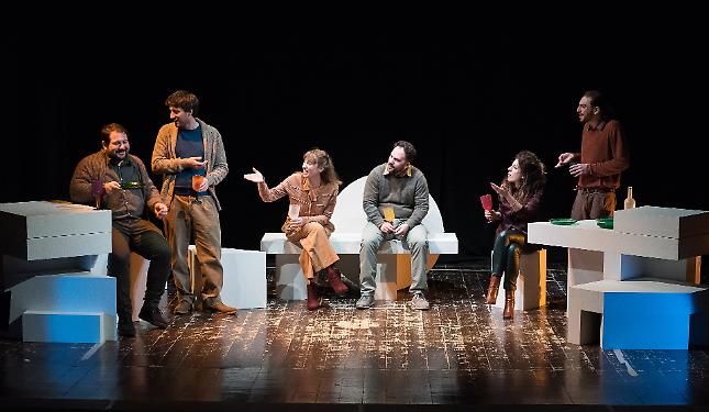 &ldquo;Seconda Classe&rdquo;: arriva lo spettacolo che smaschera le disuguaglianze