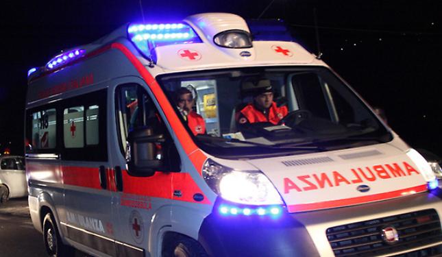 Incidente stradale nei pressi della discoteca a Cavallermaggiore: sette persone coinvolte