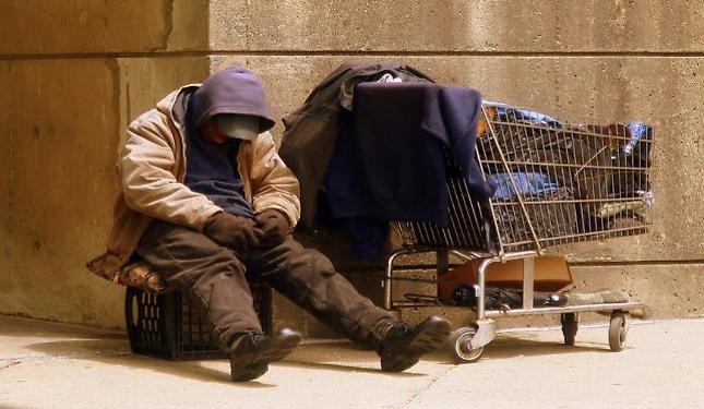 Sempre pi&ugrave; invisibili: in Piemonte cresce l&rsquo;emergenza senza dimora e fragilit&agrave; sociali