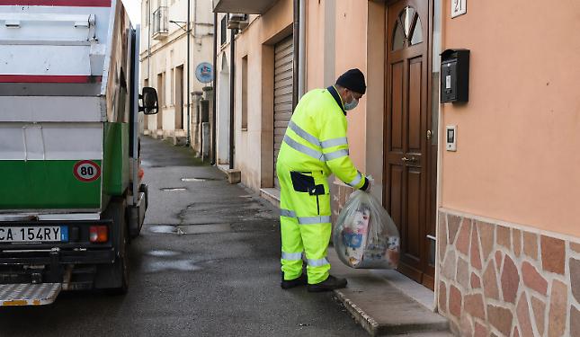 Rifiuti: possibile aumento delle bollette, se l'ex discarica continuer&agrave; a produrre pi&ugrave; percolato