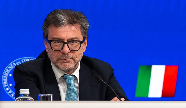 Conti sotto pressione: il deficit frena l&rsquo;Italia