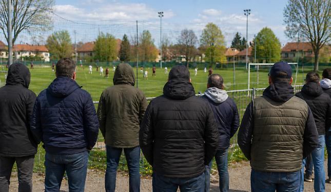 La rissa tra genitori costa 300 euro e una partita a porte chiuse