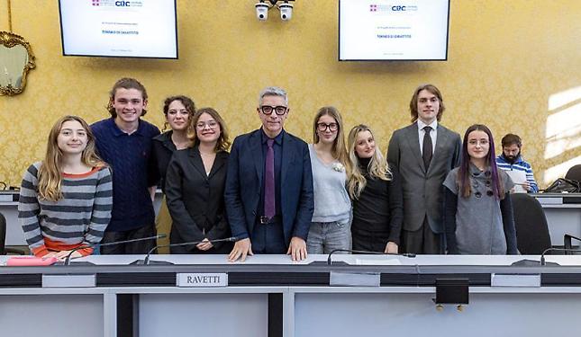 Il liceo Cavour di Torino vince il torneo di Debate