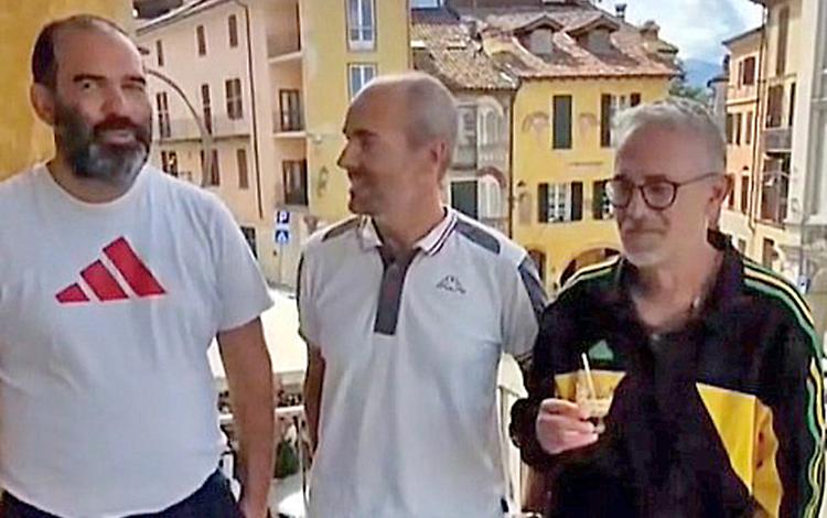 Il Piazza domina il Palio: un caffè con Capitano e Priore