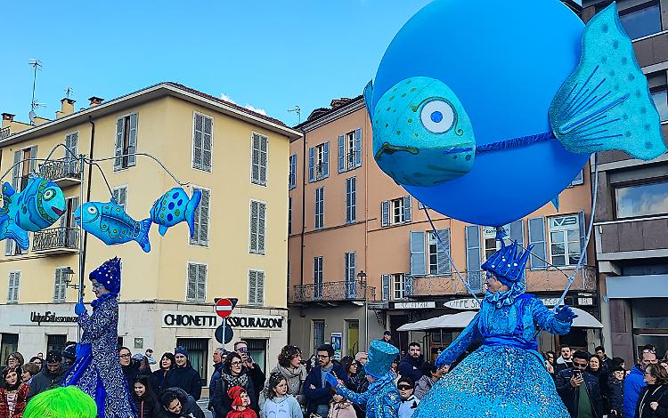 Rischio maltempo: annullata la sfilata dei gruppi del Carnevale
