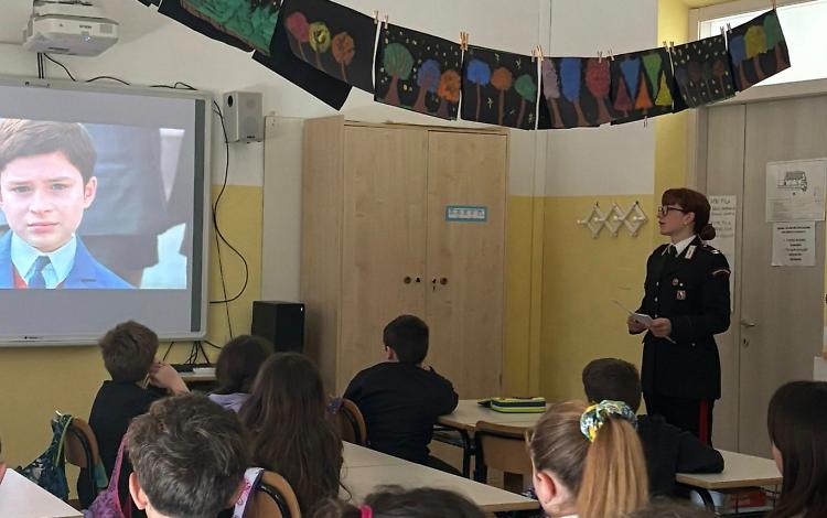 Parlare di bullismo nelle scuole? I Carabinieri sanno come fare