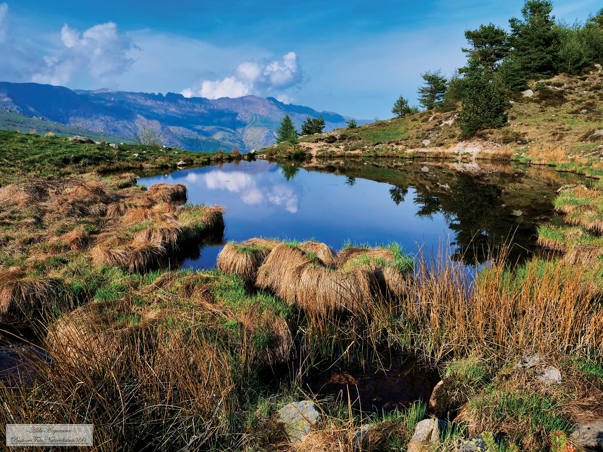 Lago Lao foto Aldo Acquarone